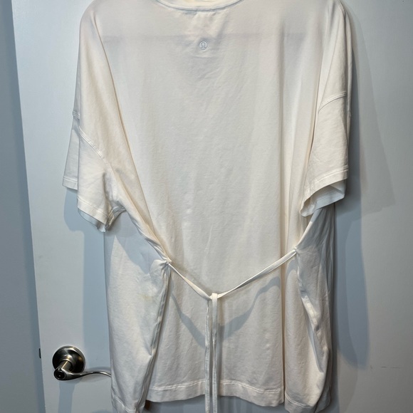 Lululemon oversized white V-neck top SZ 12 - Picture 8 of 11
